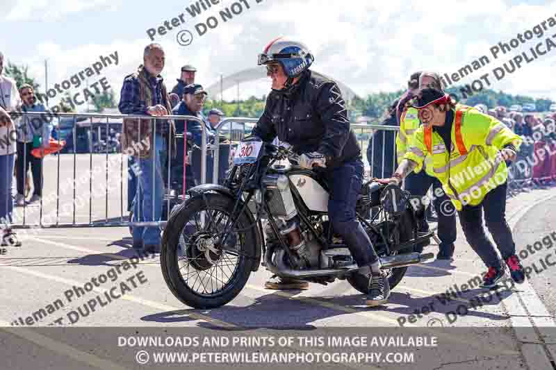 Vintage motorcycle club;eventdigitalimages;no limits trackdays;peter wileman photography;vintage motocycles;vmcc banbury run photographs